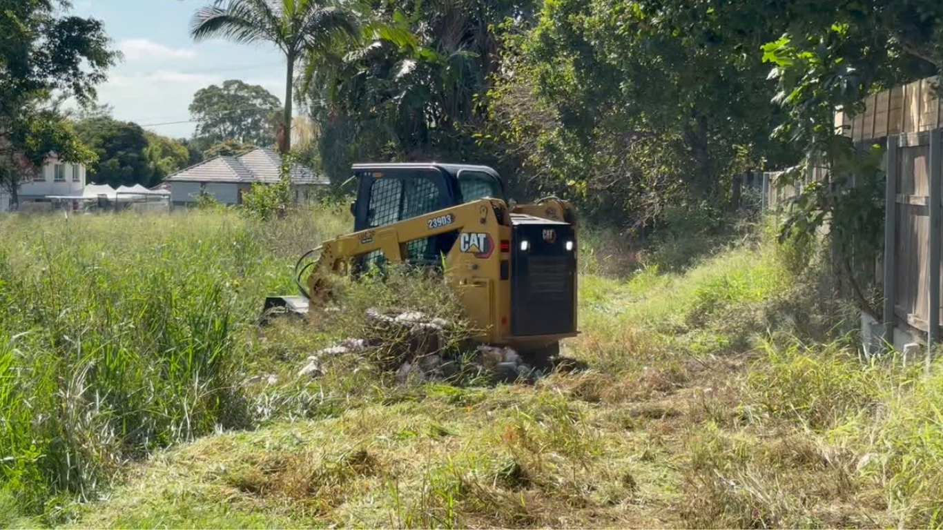 Acreage mowing Brisbane — large block result